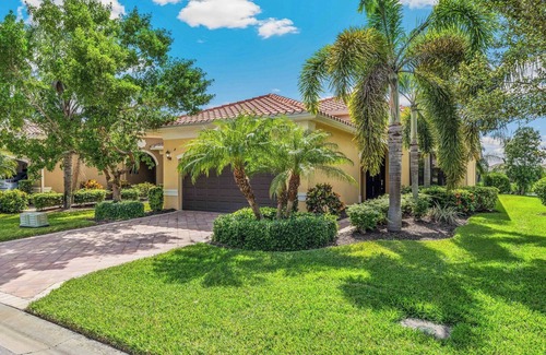 Arborwood House | 11520 Marina Bay SFH