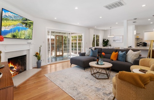 Valley Village House | 119 Hollywood Oasis with Large Heated Pool and Private Backyard