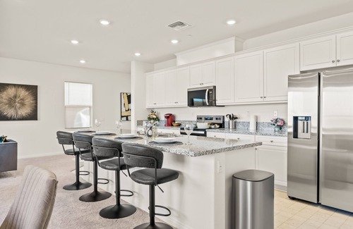 Riverside House | 11Beds/New/6BD/4BD/Spacious