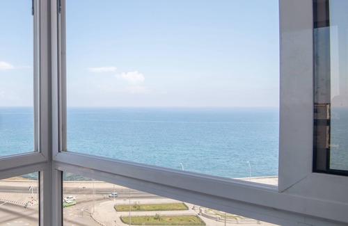 El Vedado Condo | 11th Floor Condo Ocean View