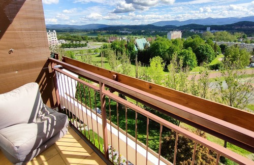 Jelenia Gora Apartment | 11th floor