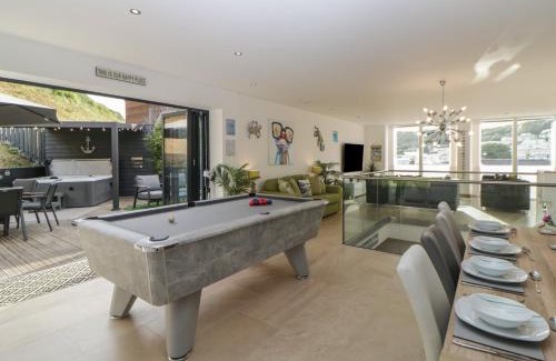 Challaborough House | 12 Beachdown