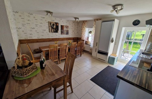 Neuheilenbach Apartment | 12-bed vacation home shower/bath/WC (12 adults, 2 children, 1 baby) - Ferienhof Weber & Jakobi