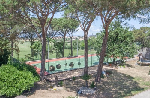 Cassa de la Selva Villa | 12 bedrooms Mansion|Tennis court & Large Pool |Games room, BBQ, near Beaches.