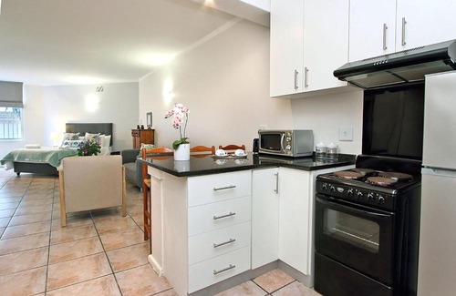 Sea Point Apartment | 12 Blue Waters