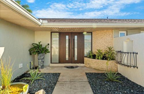 Cocoa Isles Country Club House | 12 Fairway Drive