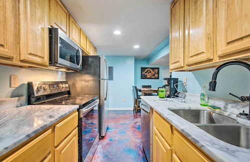 Candler-McAfee Apartment | 12 Mi to Atlanta Arenas & Attractions: Decatur Apt