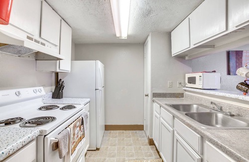 Harvey Apartment | 12 Mi to French Quarter! Apt Near Parks & Dining