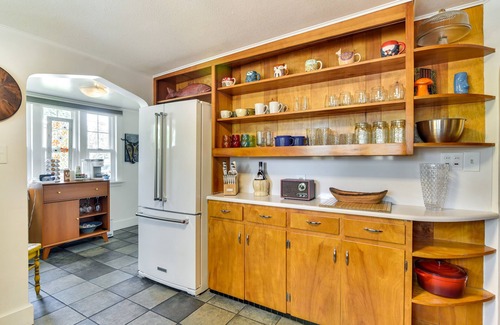 Gladstone House | 12 Mi to Portland: Home w/Clackamas River Views