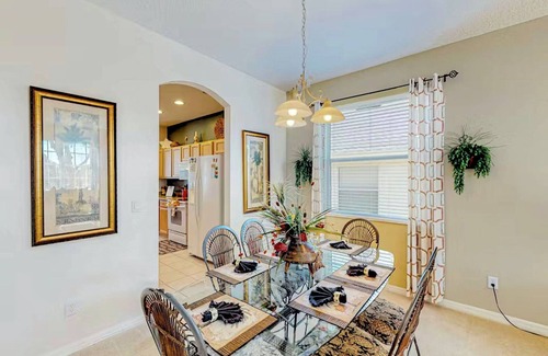 West Haven House | 12 miles to Disney, gated community, pool and spa, pool table, monthly rates available