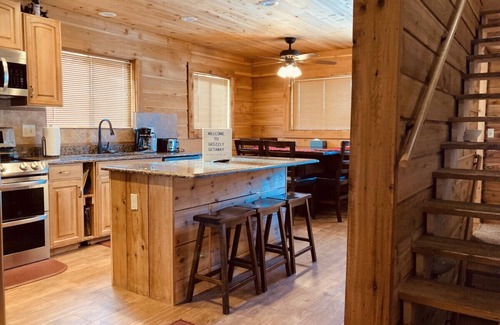Island Park House | 12 miles to Yellowstone, hot tub and fire pit - Grizzly Getaway