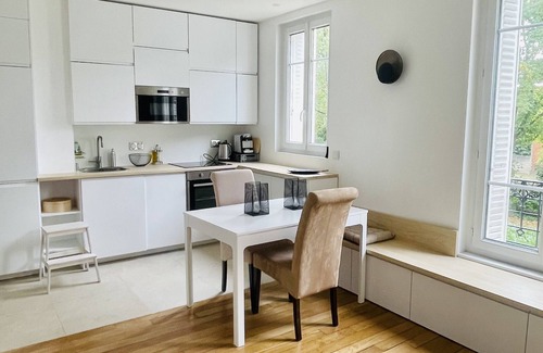 Enghien-les-Bains Apartment | 12 minutes from Stade de France/15 minutes from Paris Gare du Nord