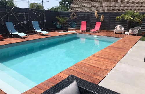 Seynod House | 12 people house with swimming pool