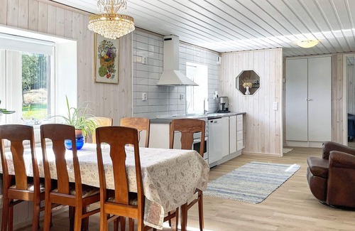 Orust O House | 12 person holiday home in HENÅN