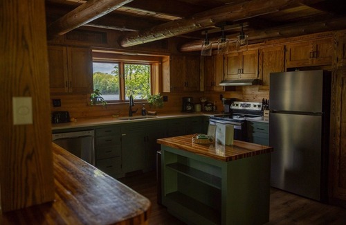 Gleason Cabin | 12 Person Log Cabin w/Hot Tub by UTV/Snowmobile Trails