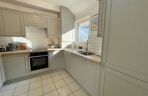 Burgh Island Cottage | 12 THURLESTONE ROCK, family friendly, with pool in Thurlestone