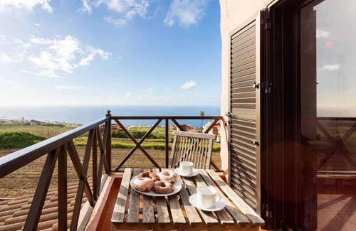 Sauzal House | 120 m² House ∙ 4 bedrooms ∙ 7 guests