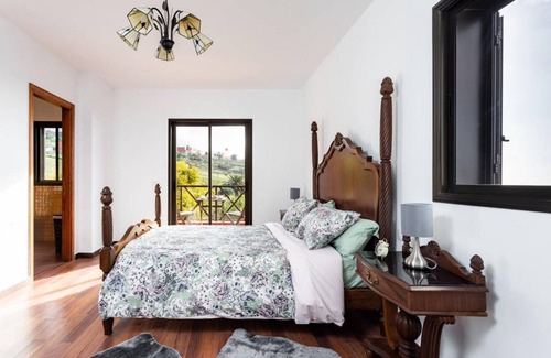 Sauzal House | 120 m² House ∙ 4 bedrooms ∙ 7 guests