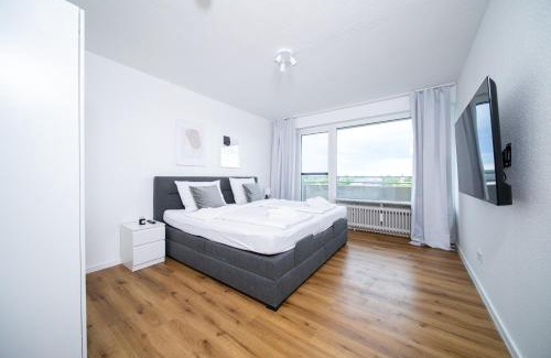 Dreikonigenviertel Apartment | 120 SQM Apartment - 2 Bedrooms - Balcony - Kitchen