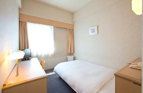Naka Ward Hotel | 120 wide bed smoking single room for 2 people Pl/Hamamatsu Shizuoka