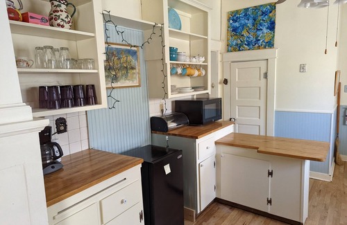 Jasper House | 120 year old historic 2 story home close to the Buffalo national river