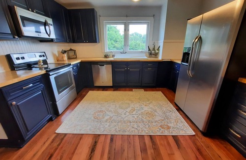 Mount Airy House | 120 year old home located in the heart of Mayberry and the Yadkin Wine Valley
