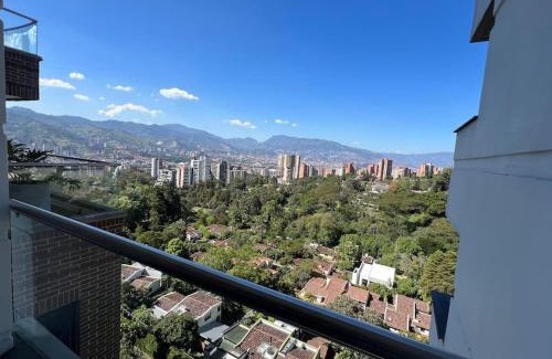 El Castillo Apartment | 1202, Central Apartment in El Poblado + View