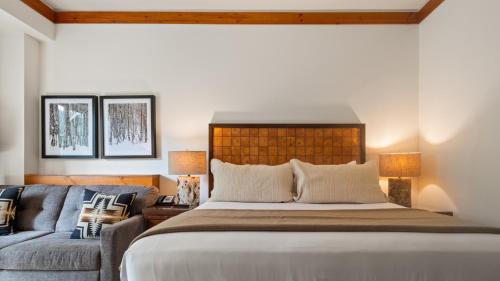 Stowe Area Resort | 1204 Lodge At Spruce Peak Ski In Ski In Ski Out King Studio By Stowe Mountain Rentals