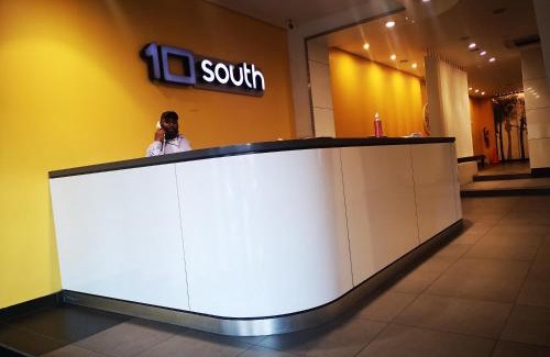 South Beach Apartment | 1205OnTheGoldenMile - 5 Sleeper Ocean View with Pool & Braai at 10 South