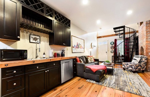 East Allegheny House | 1209 Ocala St Pittsburgh