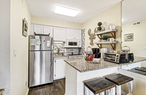 North Forest Beach Condo | #121 BREAKERS, HILTON HEAD ISLAND, SC