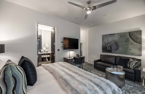 West End Hotel | 121 Hotel by AvantStay | Chic & Modern Superior Suite In Ideal Nashville!