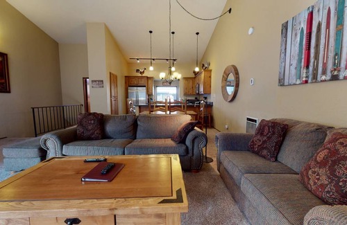 Mammoth Lakes Condo | 121 m² Condo ∙ 2 bedrooms ∙ 6 guests