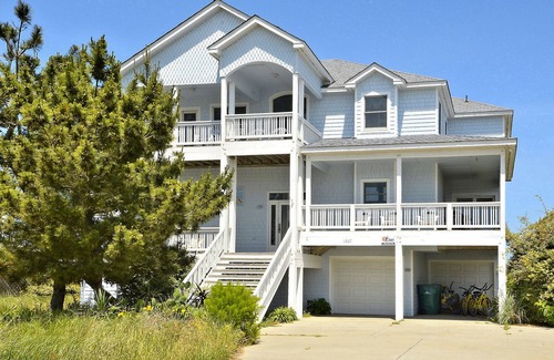 Ocean Hill House | 1211 - Stork II, Oceanfront Vacation Fun w/Pool, Kiddie Pool, Hot Tub, Pool Table.