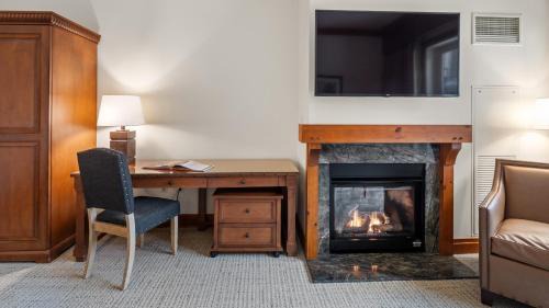 Stowe Area Resort | 1214 The Lodge At Spruce Peak Ski in Ski Out Studio Spruce Peak By Stowe Mountain Rentals