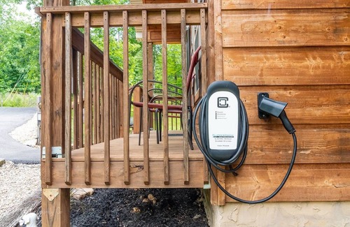 Sevierville Cabin | 122 m² Cabin ∙ 2 bedrooms ∙ 8 guests