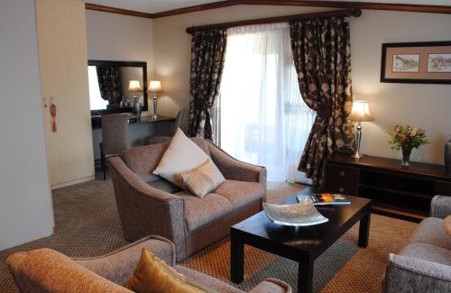 Bedfordview House | 125 on Van Buuren Road Guest House