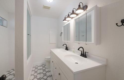 Mahncke Park House | 126 Lucas Street