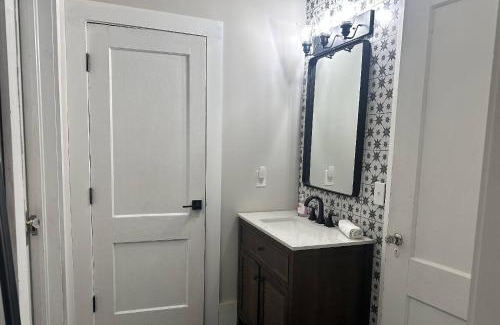 Morningside-Lenox Park House | 1266 Monroe Dr 2