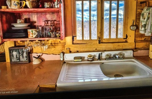 Missouri Heights Cabin | 128 yr.old Cabin in the Mountains overlooking the Roaring Fork Valley.