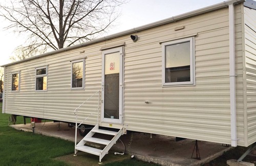 York House | 12ft-wide caravan with one double and two twin.
