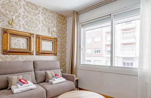Sant Gervasi – la Bonanova Apartment | 13. Gold Big Apartment
