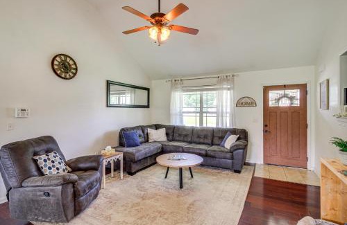 Chickamauga House | 13 Mi to Chattanooga Family Home with Backyard!
