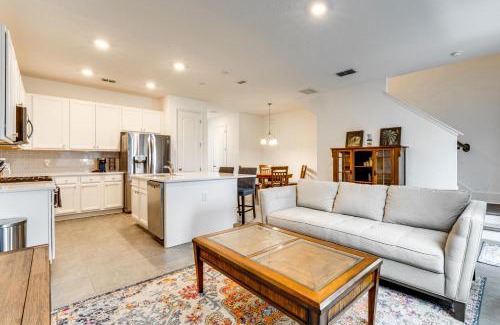 Davenport House | 13 Mi to Disney Davenport Townhome with Patio!