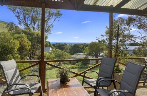 Second Valley House | 13 Scenic View Drive