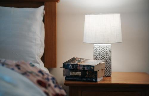 Aberaeron House | 13 Tabernacle Str - Bear Holiday Homes