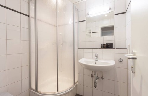 Krov House | 130 m² Bungalow ∙ 5 bedrooms ∙ 10 guests