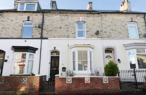 Whitby Cottage | 130 m² Cottage ∙ 3 bedrooms ∙ 6 guests