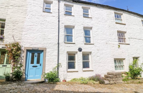 Dent Cottage | 130 m² Cottage ∙ 3 bedrooms ∙ 4 guests