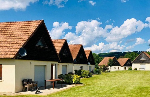 Lacapelle-Marival House | 130 m² House ∙ 4 bedrooms ∙ 9 guests